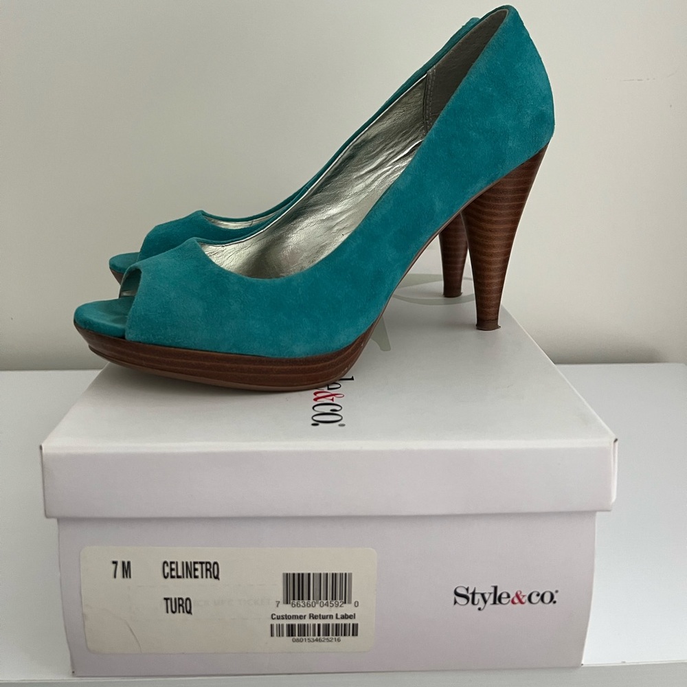 Style & co. Celine Turquoise Heels Size 7